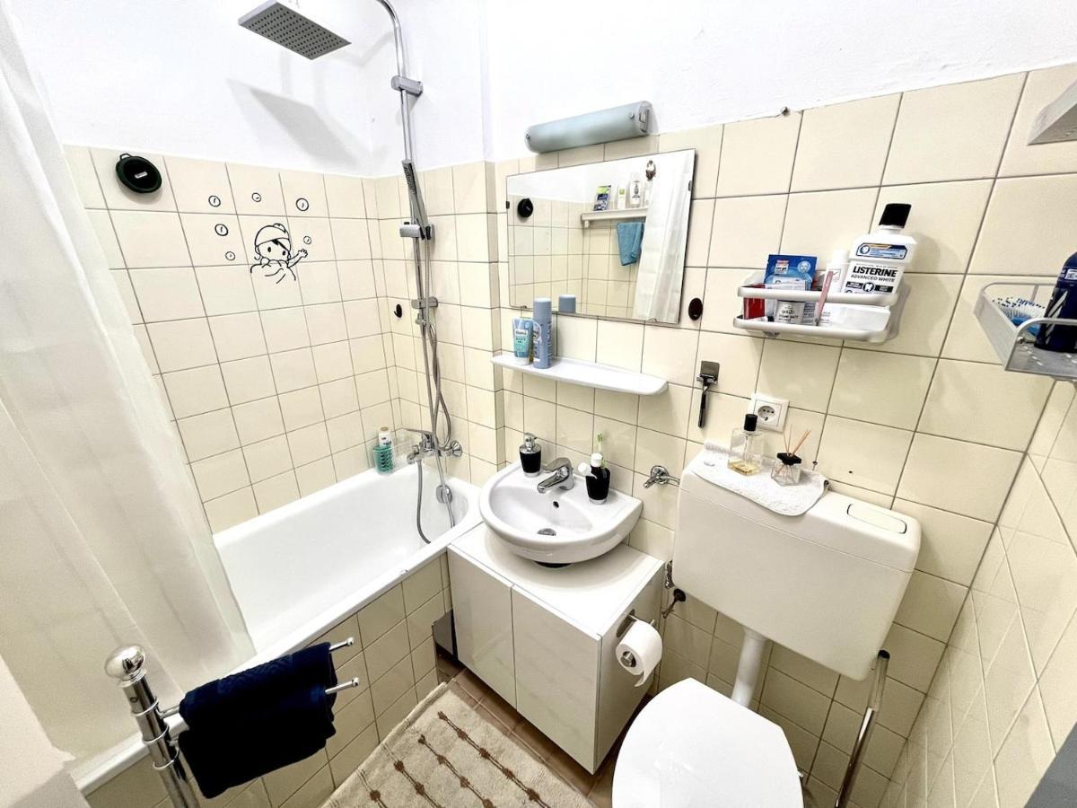 Free Parking - Quiet Apartment With Wi-Fi And Kitchen Інсбрук Екстер'єр фото